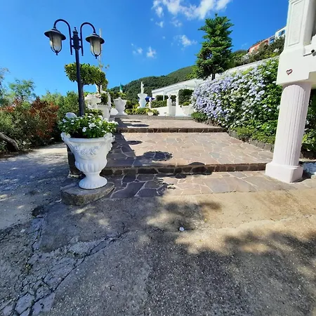 Lesto - Ischia Barano dʼIschia